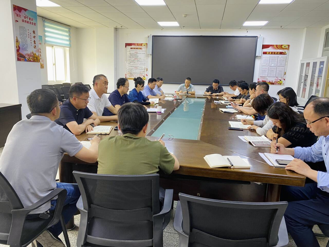 土木工程学院开展党纪学习教育专题读书班第三次集中学习